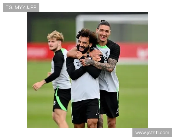 萨拉赫告别埃利奥特:你将在新俱乐部大放异彩他们会因你而幸运 萨拉赫告别埃利奥特:你将在新俱乐部大放异彩他们会因你而幸运