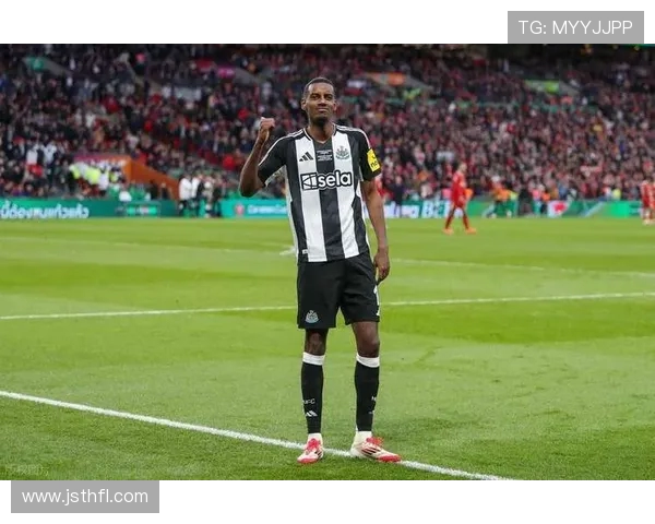 阿森纳夏窗豪掷283亿欧元居首利物浦紧随其后位列第二 阿森纳夏窗豪掷283亿欧元居首利物浦紧随其后位列第二