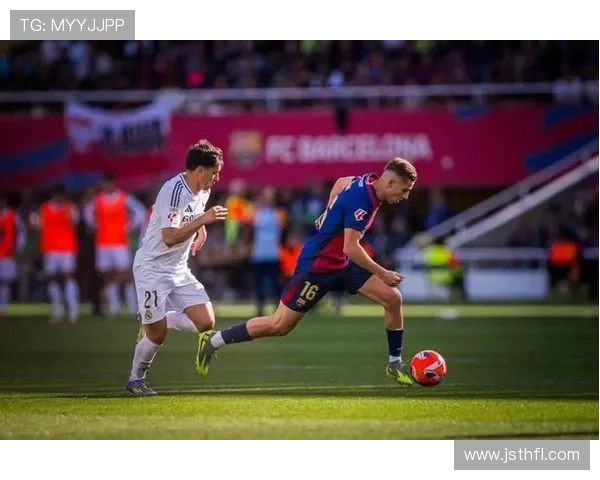 青训教练:费尔明留队对巴萨至关重要 应学会合理分配体能 青训教练:费尔明留队对巴萨至关重要 应学会合理分配体能