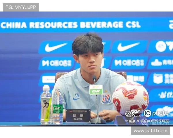 斯卢茨基称亚冠能助力球员成长并表示本赛季目标是全力争取进入淘汰赛阶段 斯卢茨基称亚冠能助力球员成长并表示本赛季目标是全力争取进入淘汰赛阶段