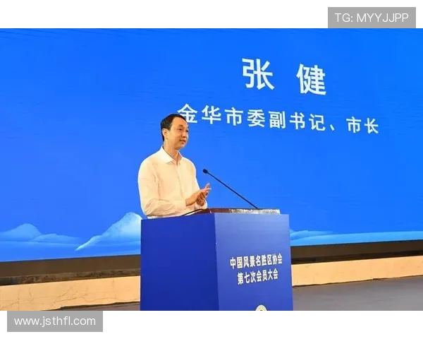 浙江FC官宣程进完成续约十九年坚守236场比赛情谊续写新篇章 浙江FC官宣程进完成续约十九年坚守236场比赛情谊续写新篇章