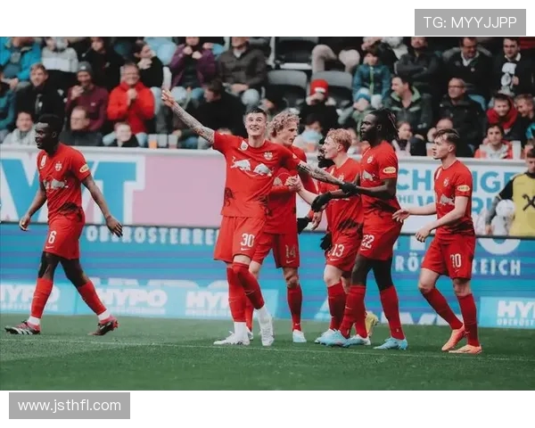 里昂2比0萨尔茨堡红牛 萨特里亚诺首开纪录鲁本克鲁伊维特锁定胜局 里昂2比0萨尔茨堡红牛 萨特里亚诺首开纪录鲁本克鲁伊维特锁定胜局